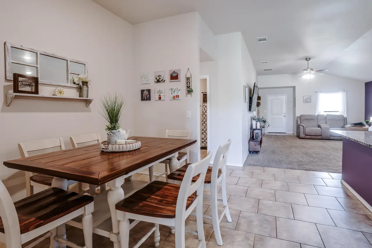 Photo 6 — 3718 Norwich Avenue, Lubbock, TX 79407