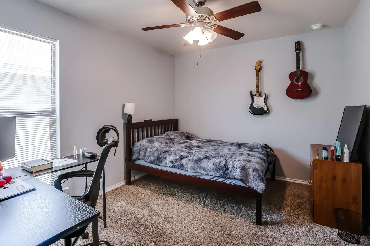 Photo 13 — 3718 Norwich Avenue, Lubbock, TX 79407