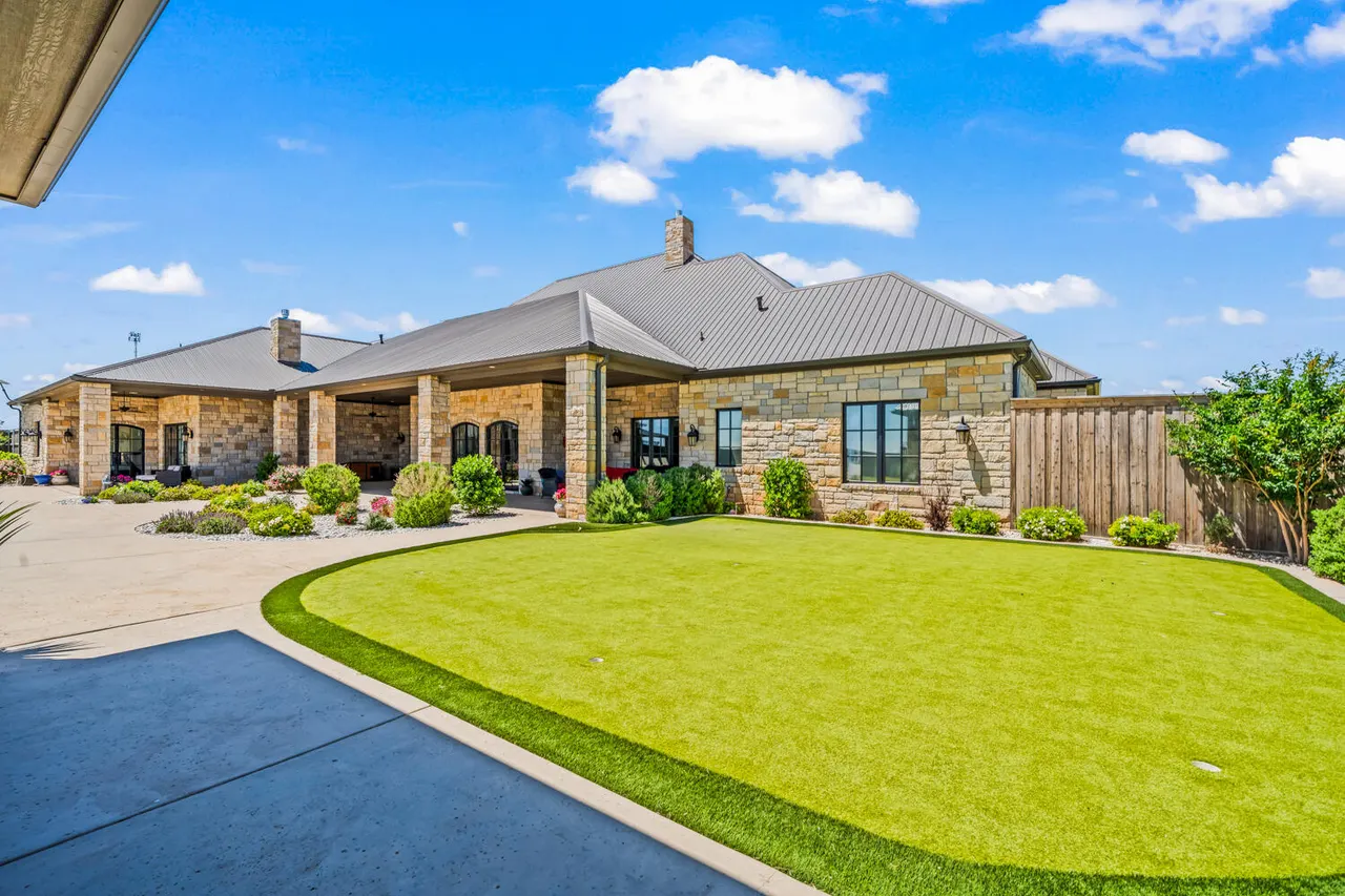 Photo 89 — 8216 E County Road 6100, Idalou, TX 79329