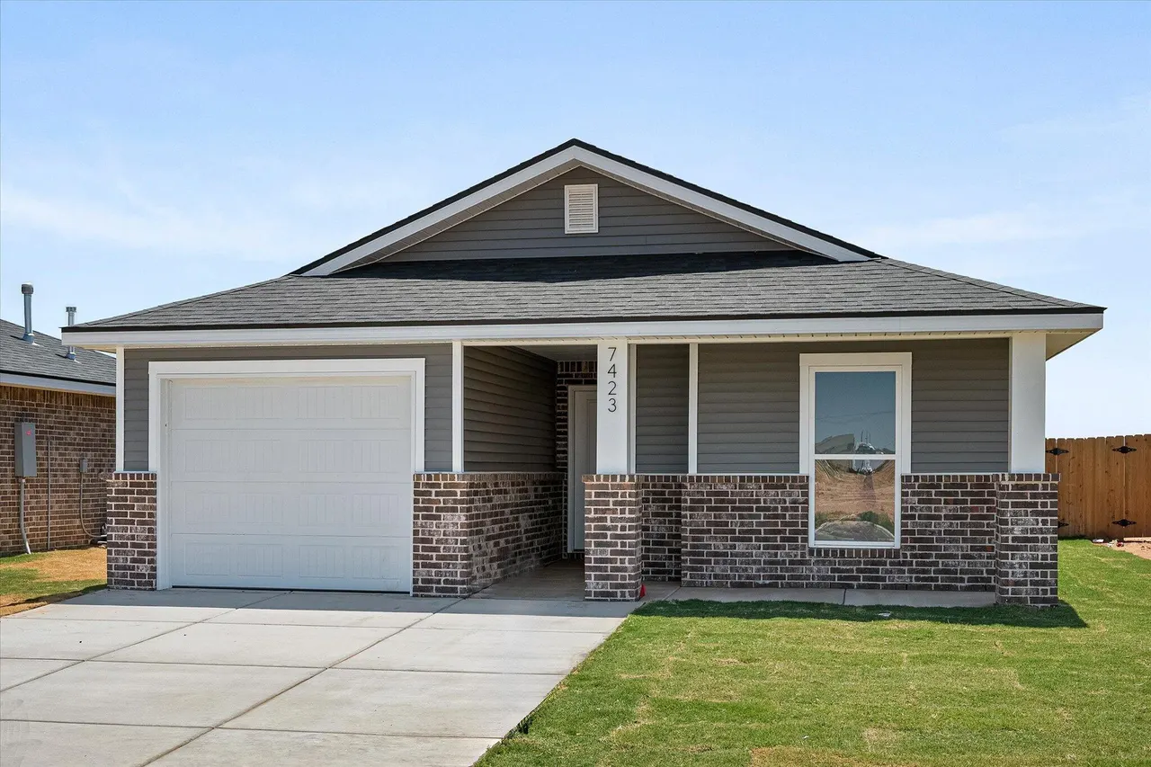 Photo 3 — 7423 64th Street, Lubbock, TX 79407
