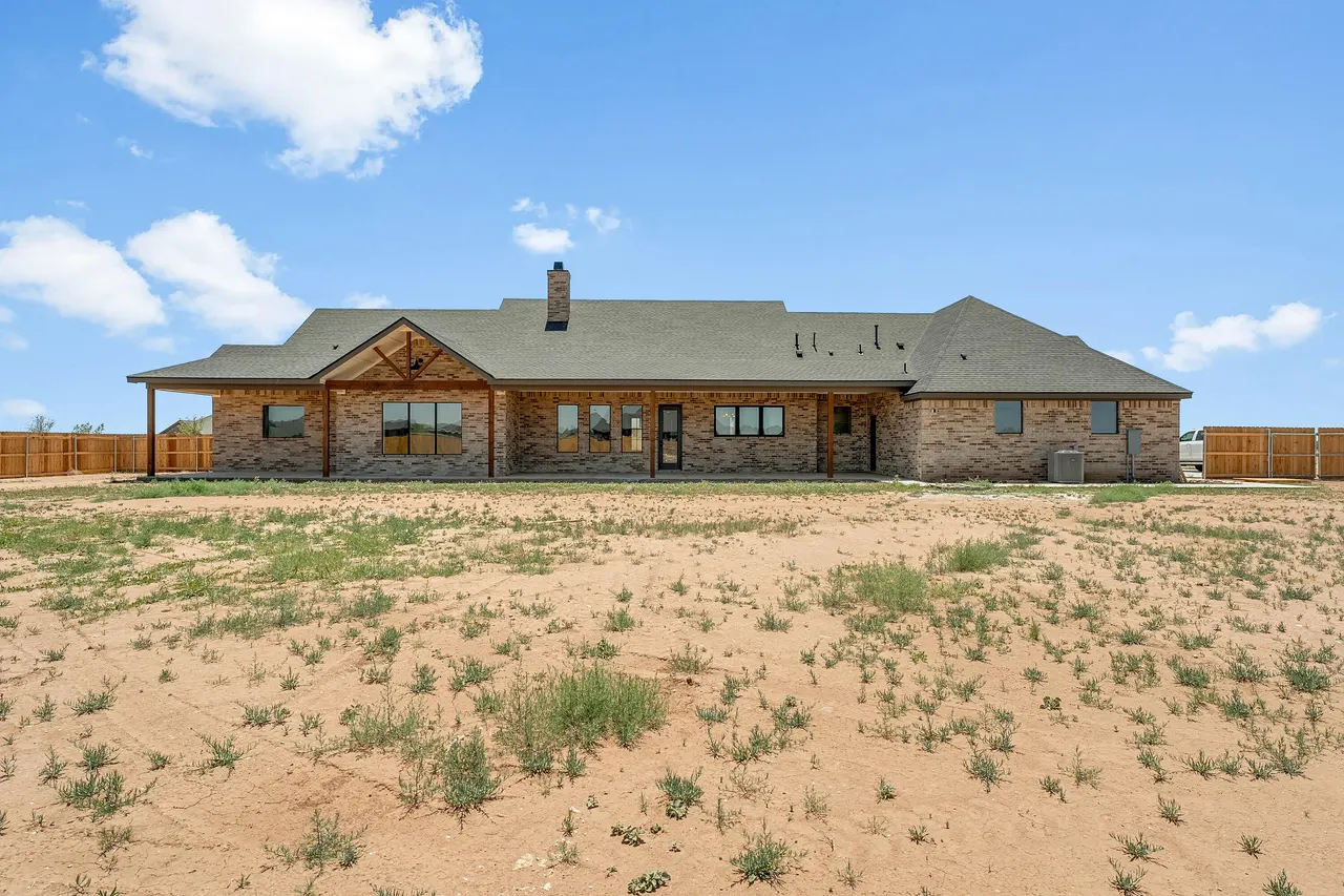 Photo 42 — 1204 County Rd 7715, Lubbock, TX 79423