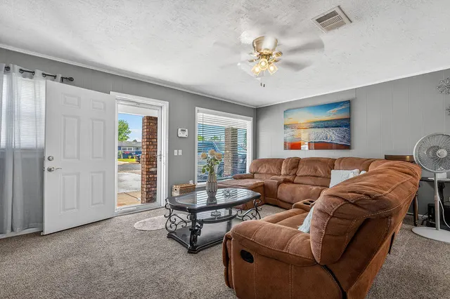 Photo 4 — 4818 52nd  Street, Lubbock, TX 79414