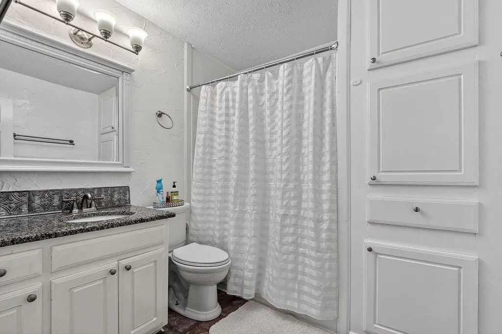 Photo 12 — 4818 52nd  Street, Lubbock, TX 79414