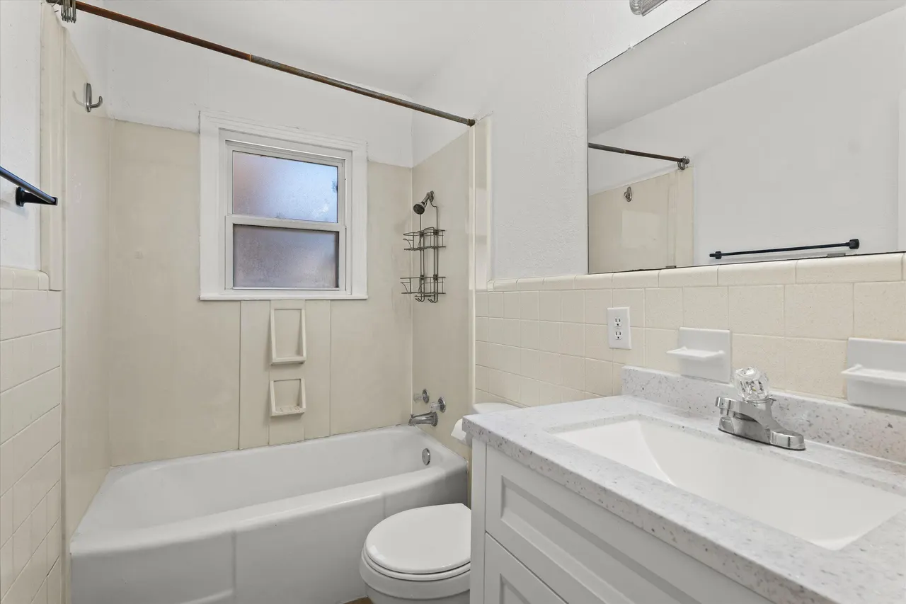 Photo 16 — 211 16th Street, Levelland, TX 79336