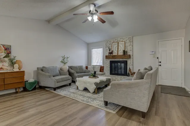 Photo 7 — 3712 103rd Street, Lubbock, TX 79423