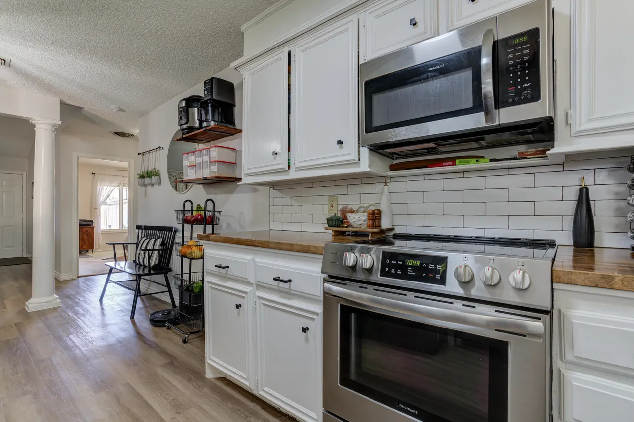 Photo 18 — 3712 103rd Street, Lubbock, TX 79423