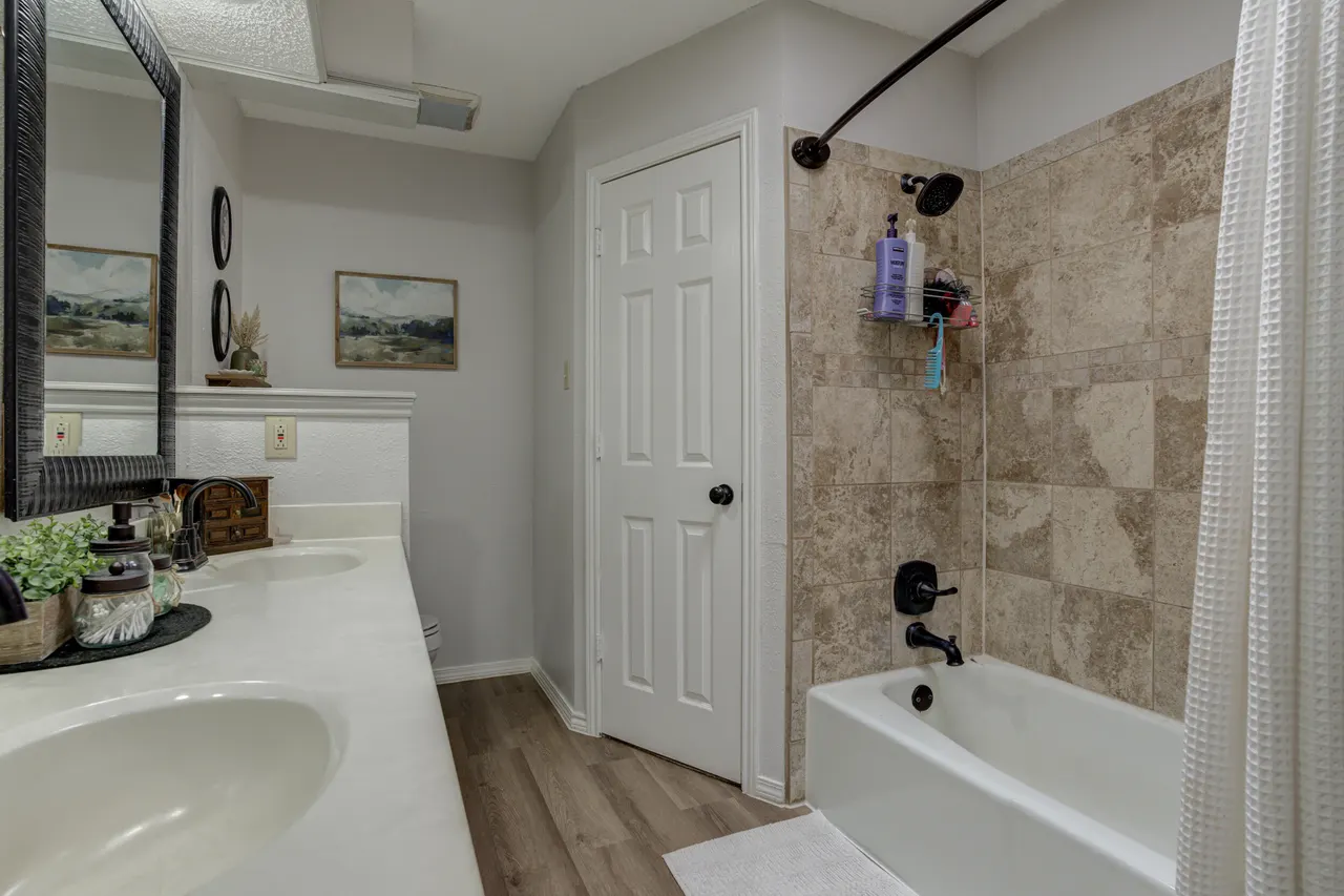Photo 32 — 3712 103rd Street, Lubbock, TX 79423