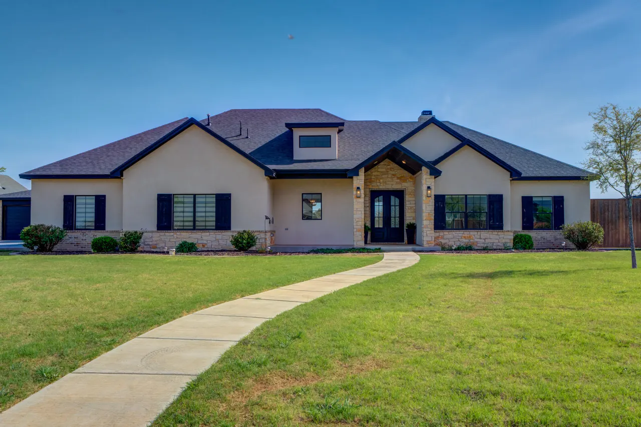 Front exterior — 9003 County Road 6875, Lubbock, TX 79407