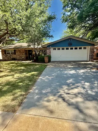 Sold home at 3101 59th Street