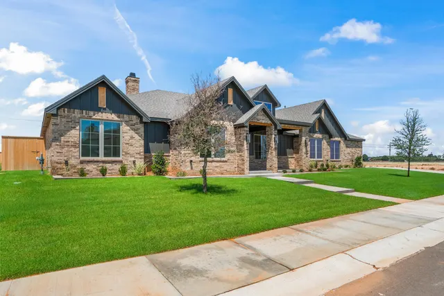 Photo 2 — 4210 Zebulon Avenue, Lubbock, TX 79407