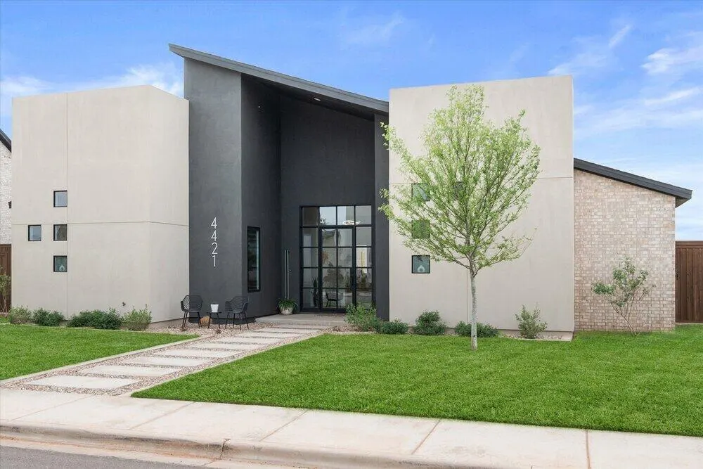 Photo 3 — 4421 142nd Street, Lubbock, TX 79424