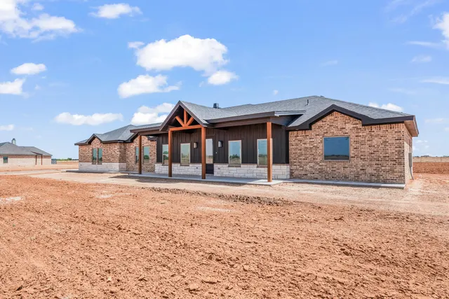 Photo 2 — 8005 County Road 6100, Shallowater, TX 79363