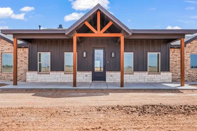 Photo 3 — 8005 County Road 6100, Shallowater, TX 79363