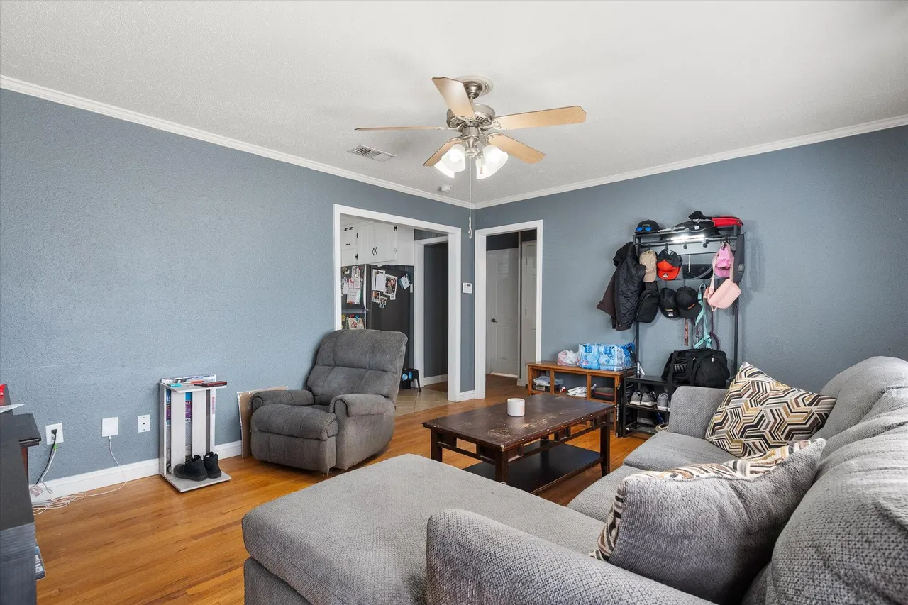 Photo 3 — 5006 42nd Street, Lubbock, TX 79414