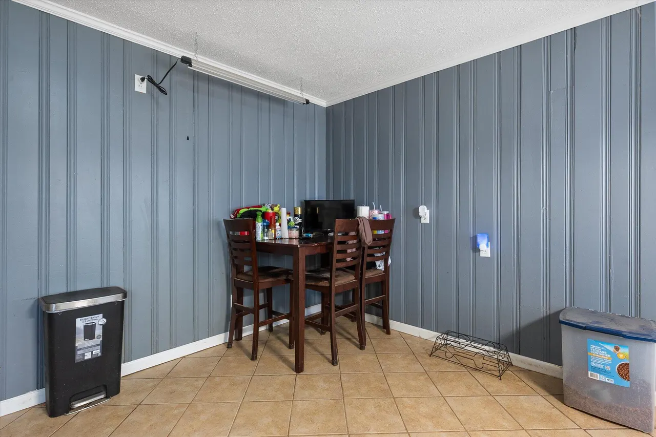 Photo 9 — 5006 42nd Street, Lubbock, TX 79414