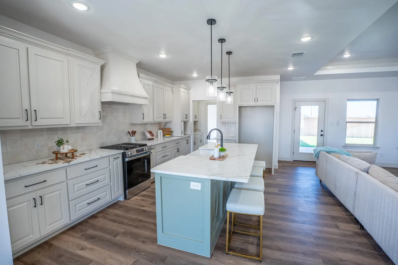 Photo 7 — 1113 N 6th Street, Wolfforth, TX 79382