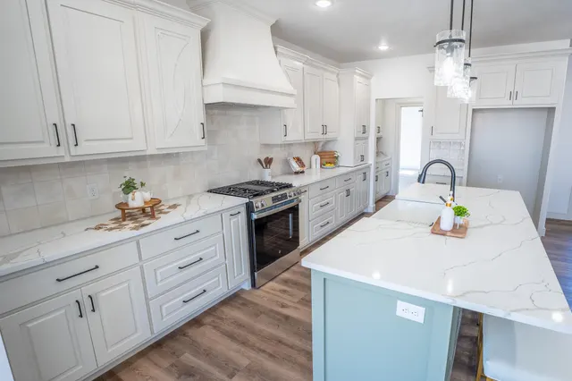 Photo 8 — 1113 N 6th Street, Wolfforth, TX 79382