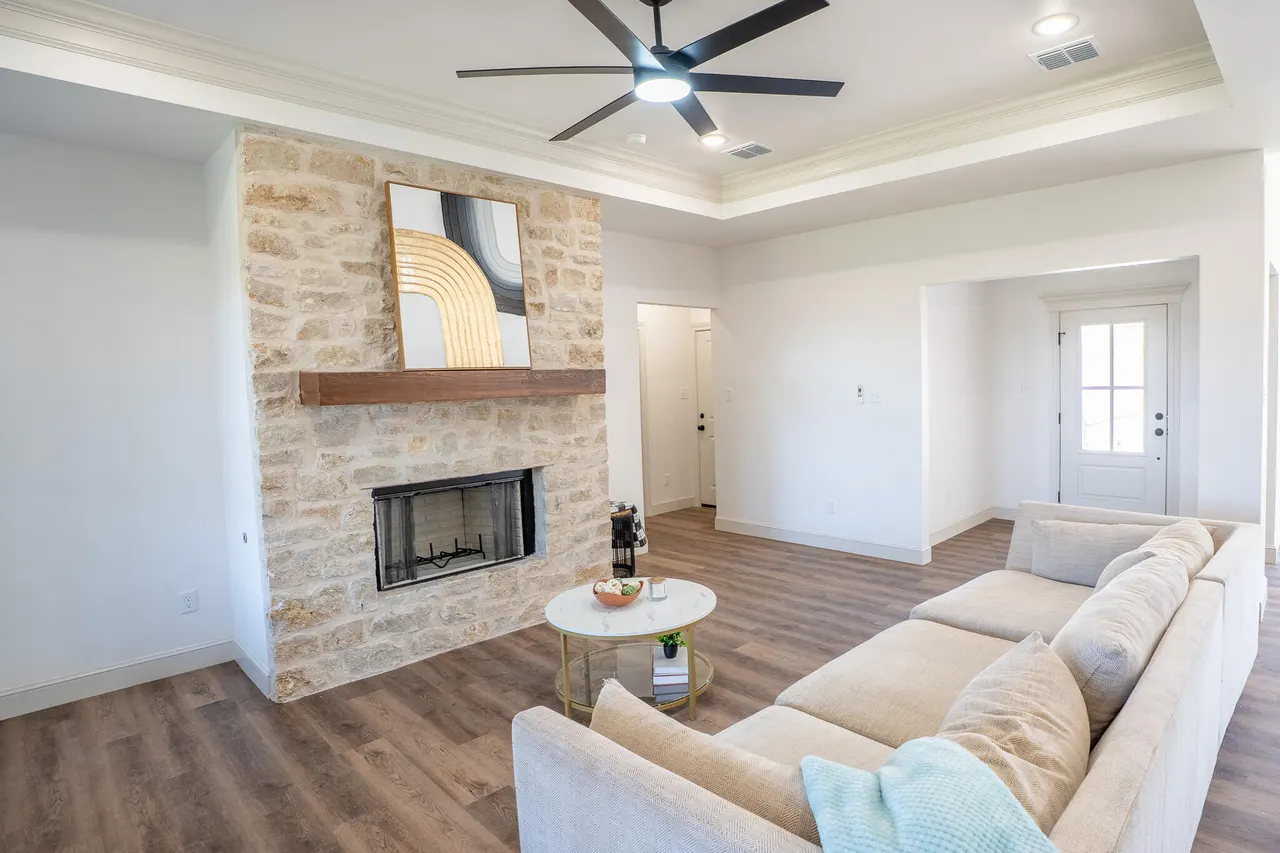 Photo 4 — 1113 N 6th Street, Wolfforth, TX 79382