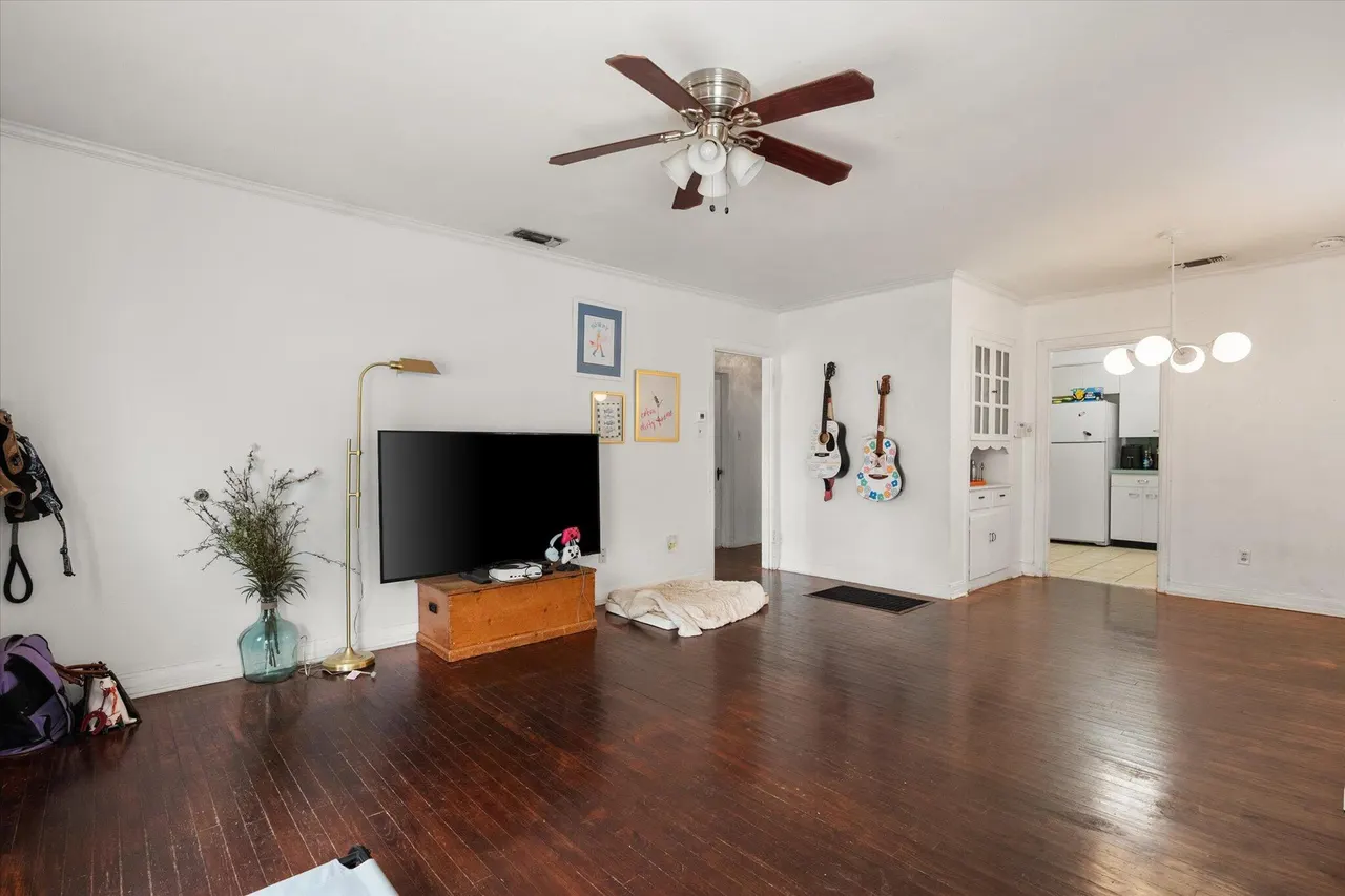 Photo 4 — 2111 23rd Street, Lubbock, TX 79411