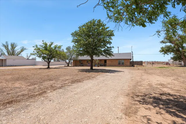 Photo 3 — 881 N U.S. Hwy 385, Levelland, TX 79336