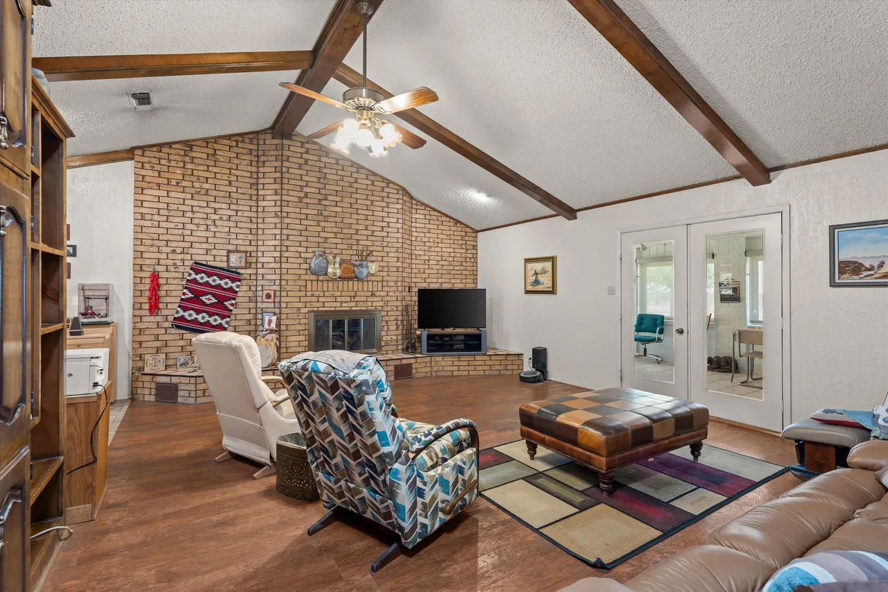 Photo 11 — 881 N U.S. Hwy 385, Levelland, TX 79336