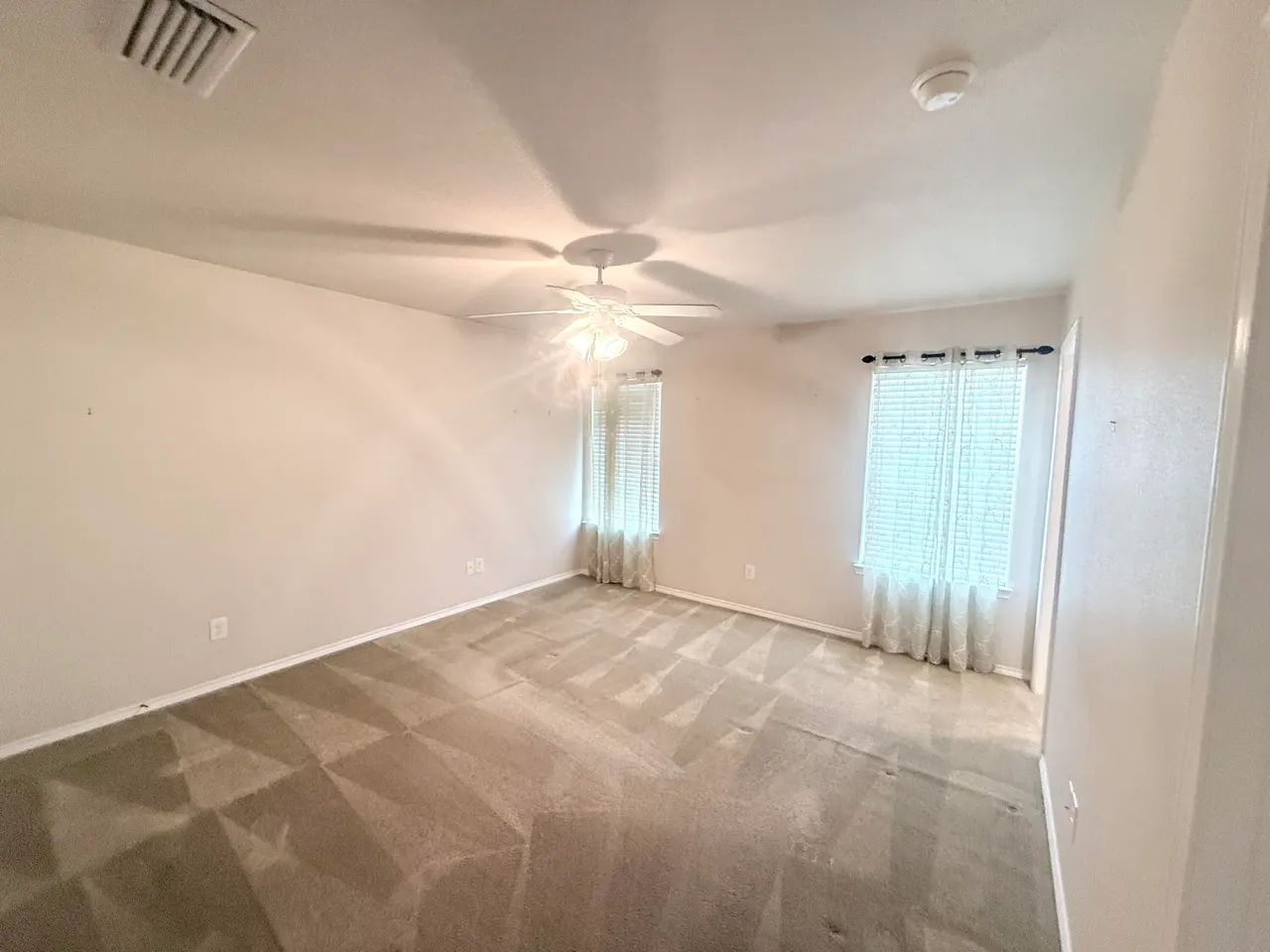 Photo 4 — 6910 95th Street, Lubbock, TX 79424