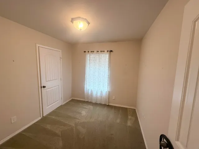 Photo 8 — 6910 95th Street, Lubbock, TX 79424