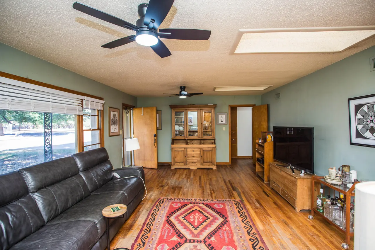 Photo 9 — 3613 24th Street, Lubbock, TX 79410