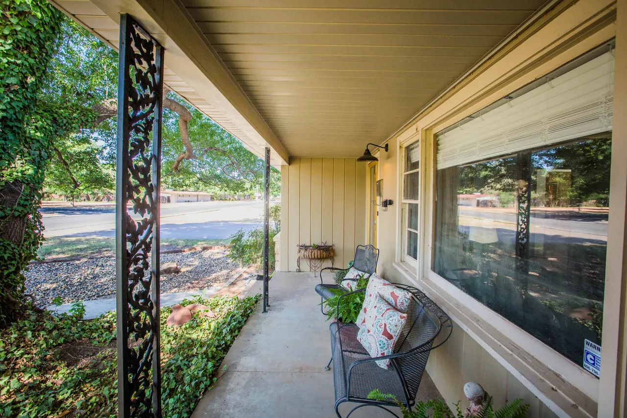 Photo 4 — 3613 24th Street, Lubbock, TX 79410