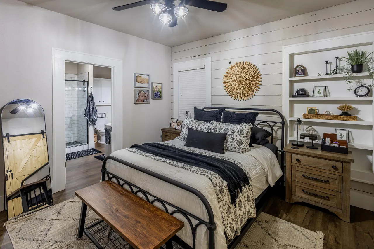 Photo 18 — 450 W Lubbock Street, Slaton, TX 79364