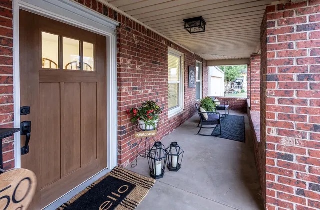 Photo 4 — 450 W Lubbock Street, Slaton, TX 79364