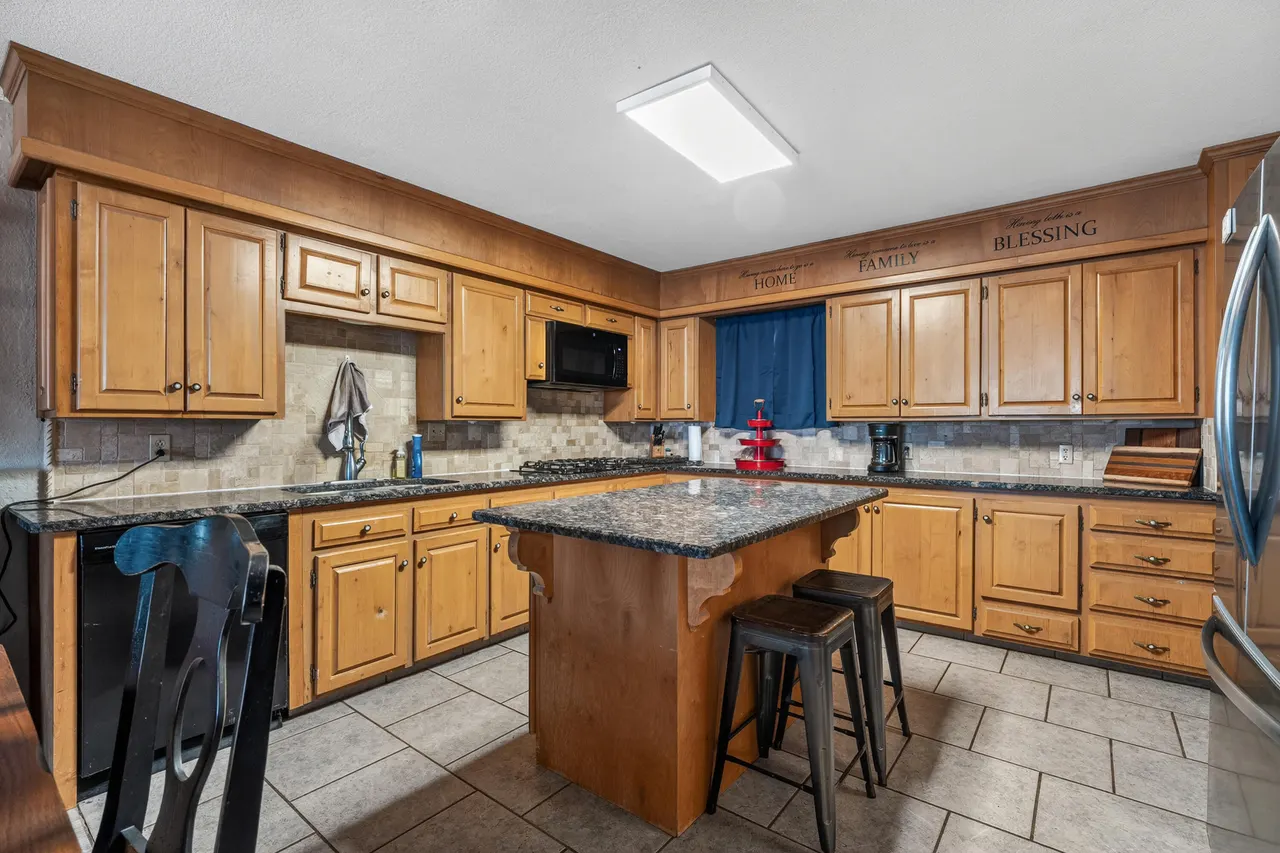 Photo 5 — 1605 FM 597, Abernathy, TX 79311