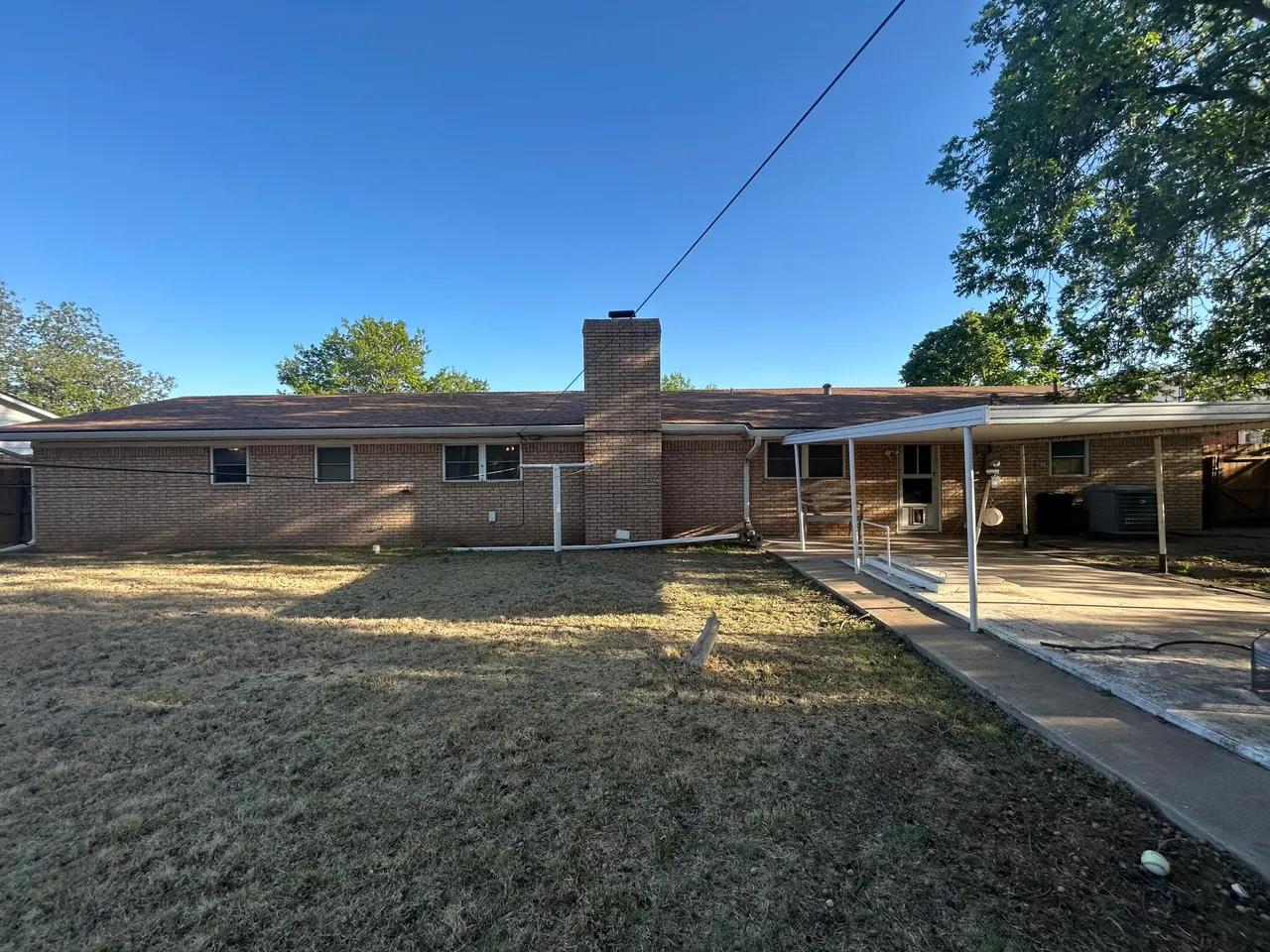 Photo 23 — 2704 W 16th Street, Plainview, TX 79072