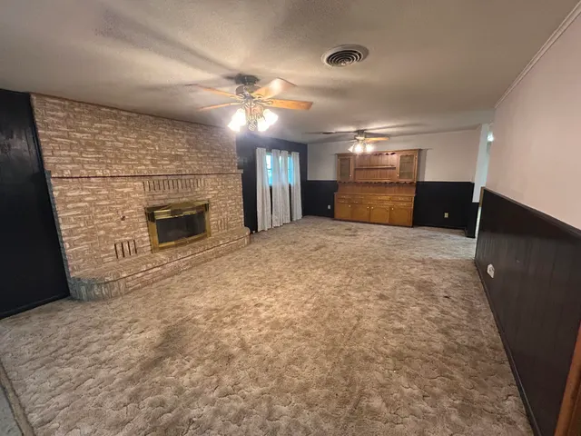 Photo 4 — 2704 W 16th Street, Plainview, TX 79072