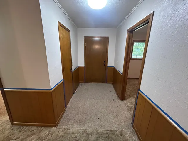 Photo 2 — 2704 W 16th Street, Plainview, TX 79072