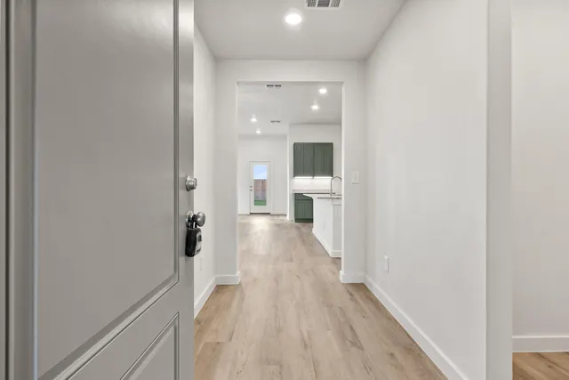 Photo 3 — 8608 24th Street, Lubbock, TX 79407