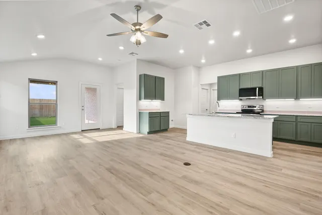 Photo 7 — 8608 24th Street, Lubbock, TX 79407