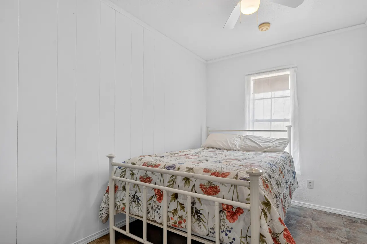 Photo 10 — 319 N Sherman Avenue, Lubbock, TX 79415