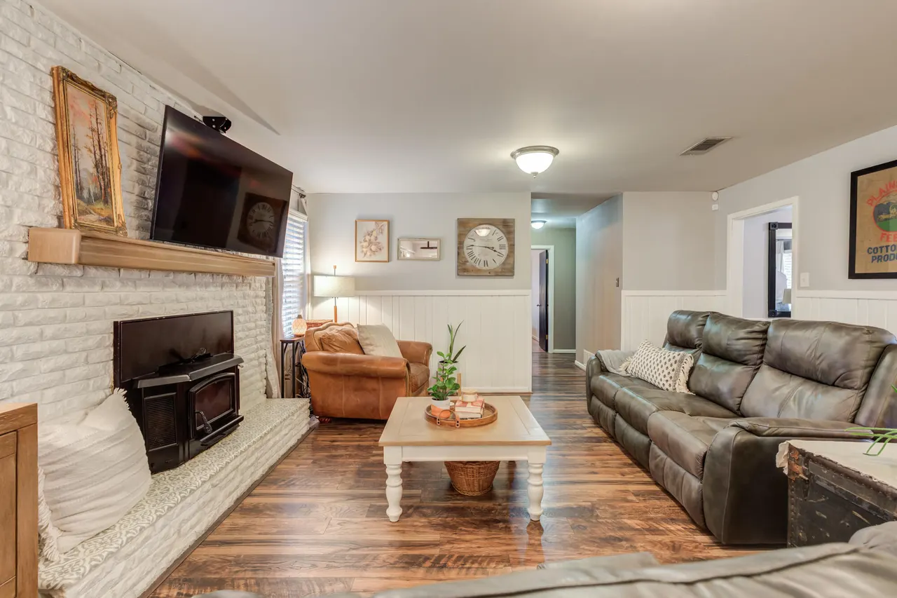 Photo 6 — 6009 Vernon Avenue, Lubbock, TX 79412