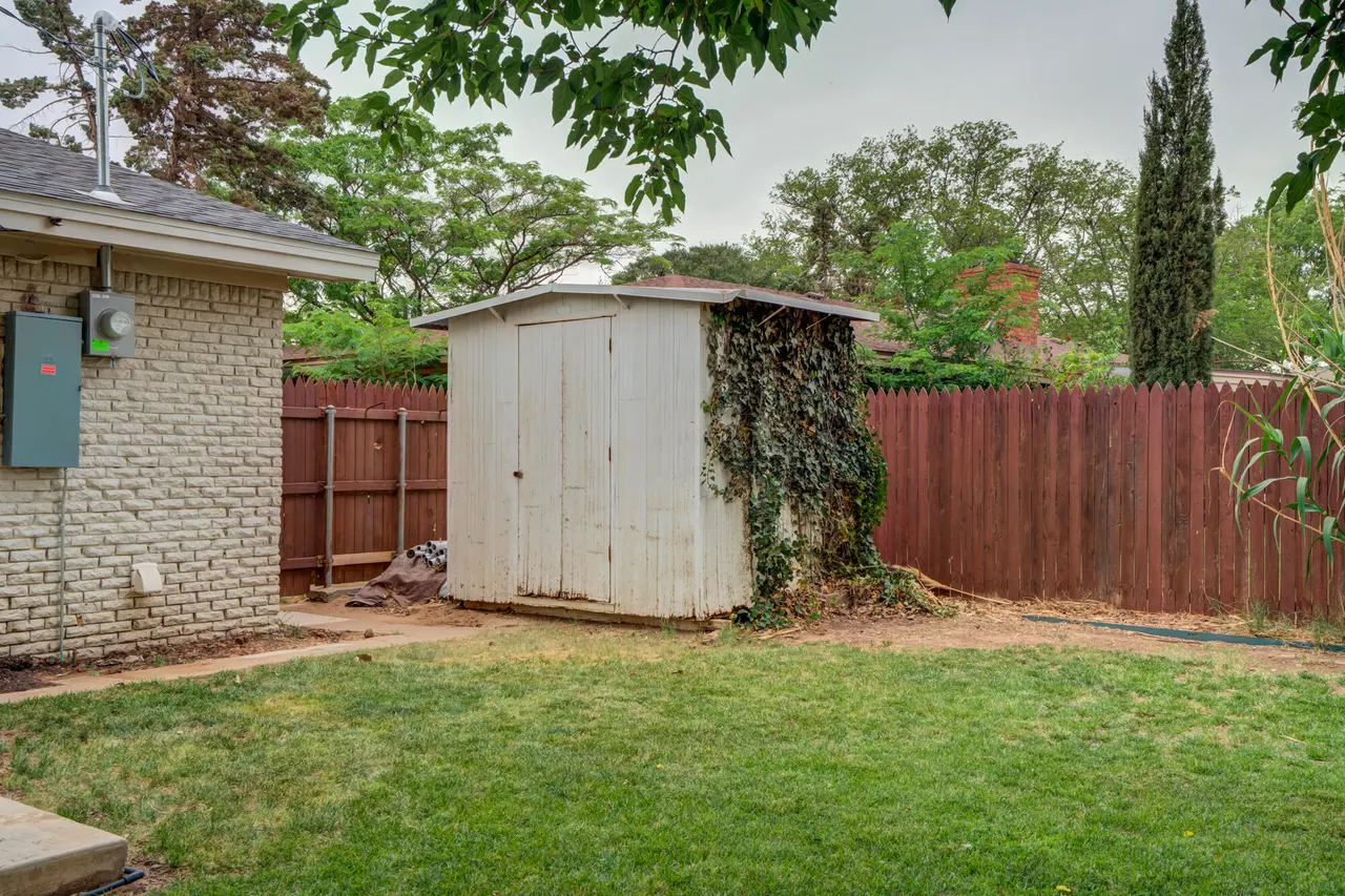 Photo 33 — 6009 Vernon Avenue, Lubbock, TX 79412