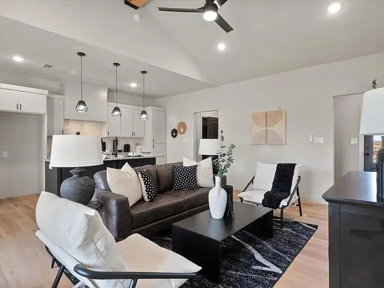 Photo 10 — 613 E 14th Street, Wolfforth, TX 79382