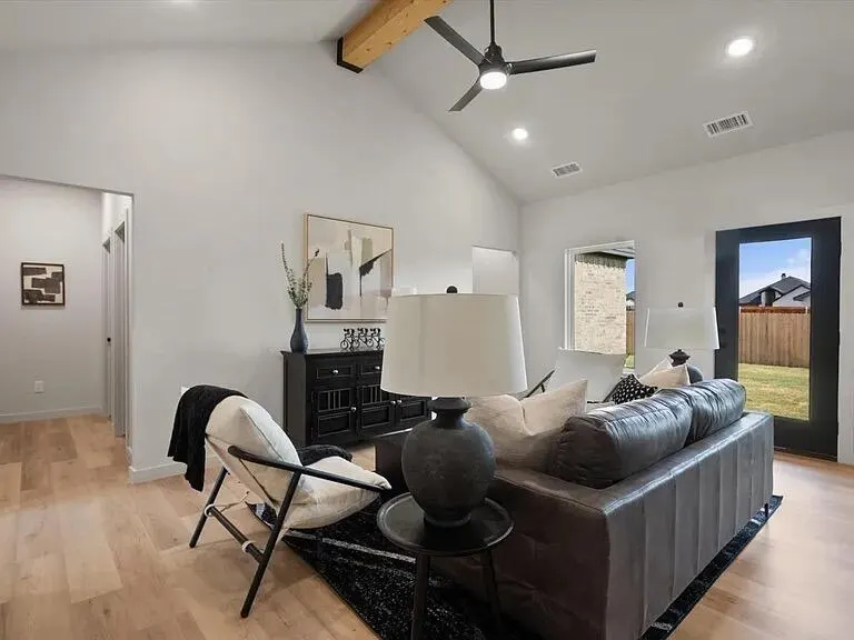 Photo 12 — 613 E 14th Street, Wolfforth, TX 79382