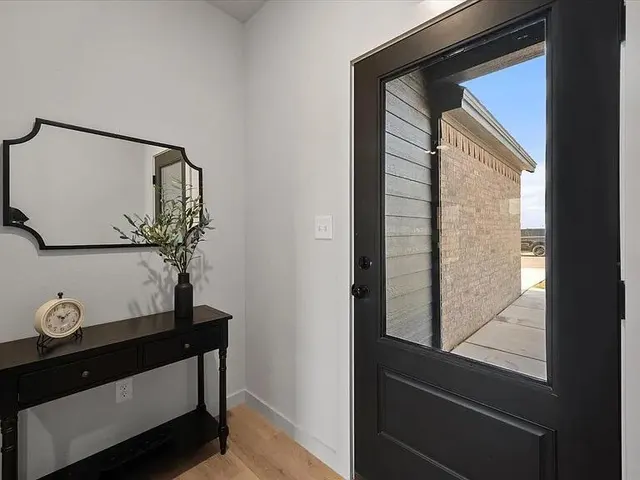 Photo 4 — 613 E 14th Street, Wolfforth, TX 79382