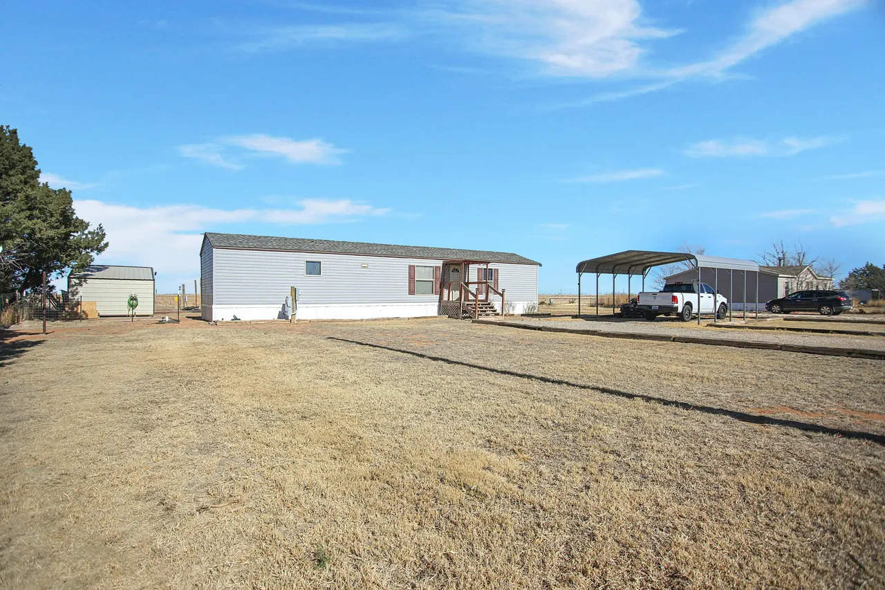 Photo 2 — 2343 Sunrise Lane, Levelland, TX 79336