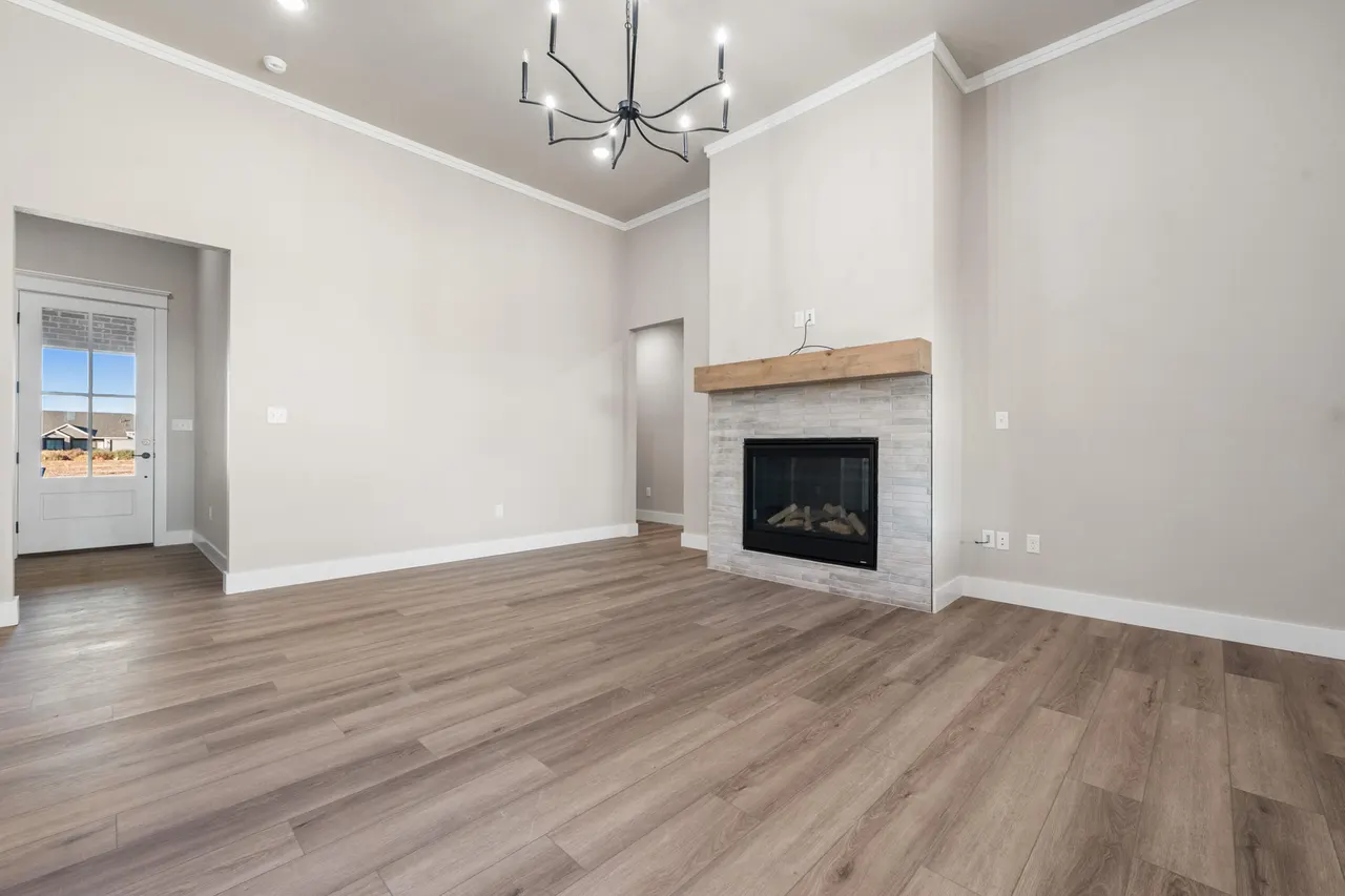 Photo 6 — 1123 N 6th Street, Wolfforth, TX 79382