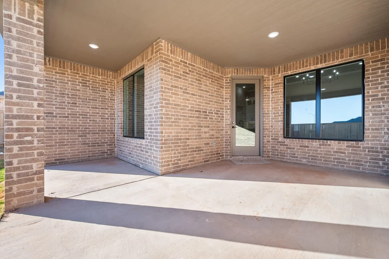 Photo 34 — 1123 N 6th Street, Wolfforth, TX 79382