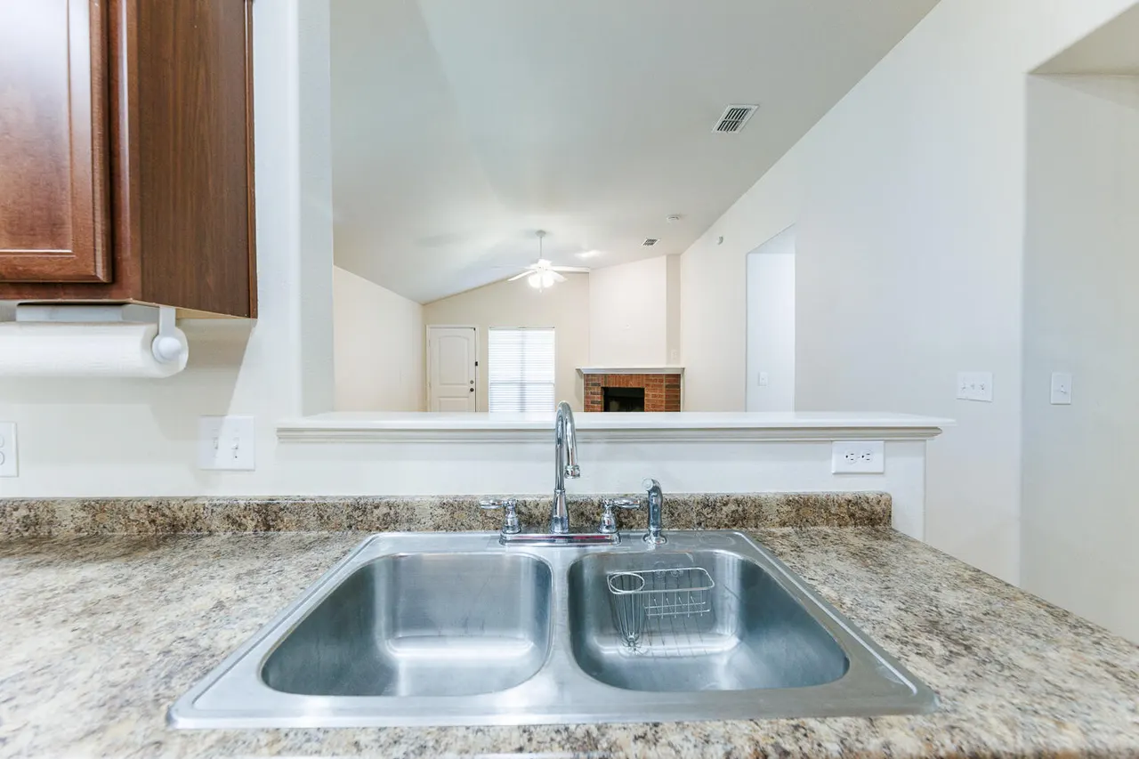 Photo 7 — 5510 108th Street, Lubbock, TX 79424