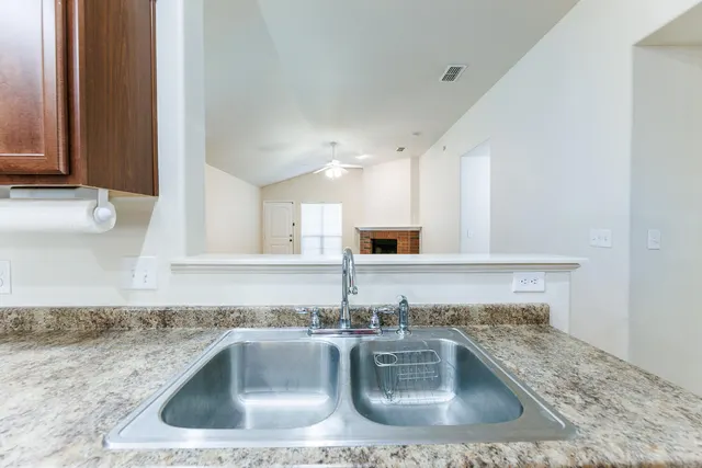 Photo 7 — 5510 108th Street, Lubbock, TX 79424