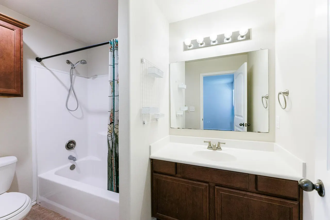Photo 11 — 5510 108th Street, Lubbock, TX 79424