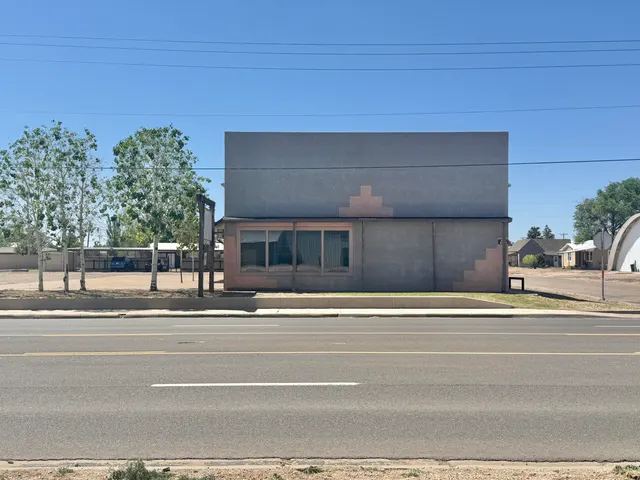 Photo 4 — 601 Avenue A, Farwell, TX 79325